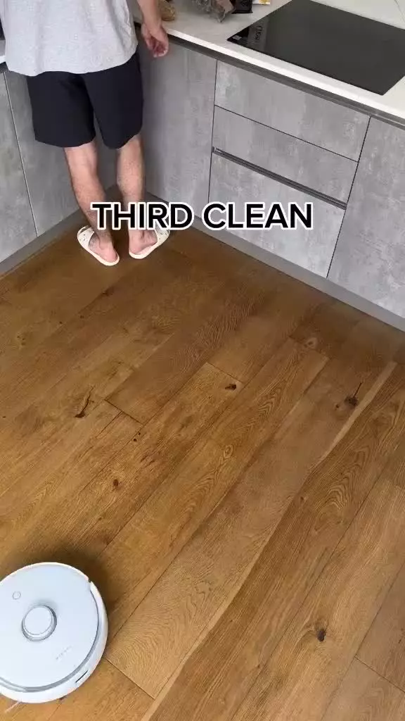 جارو رباتیک هوشمند و دیجیتالی