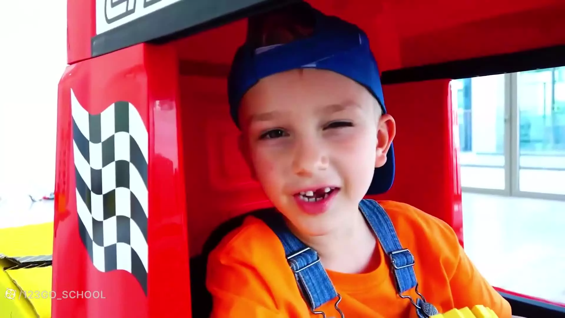 ولاد و نیکی - برنامه کودک - چالش کامیون بازی- کودک سرگرمی کارتون ولاد و نیکی