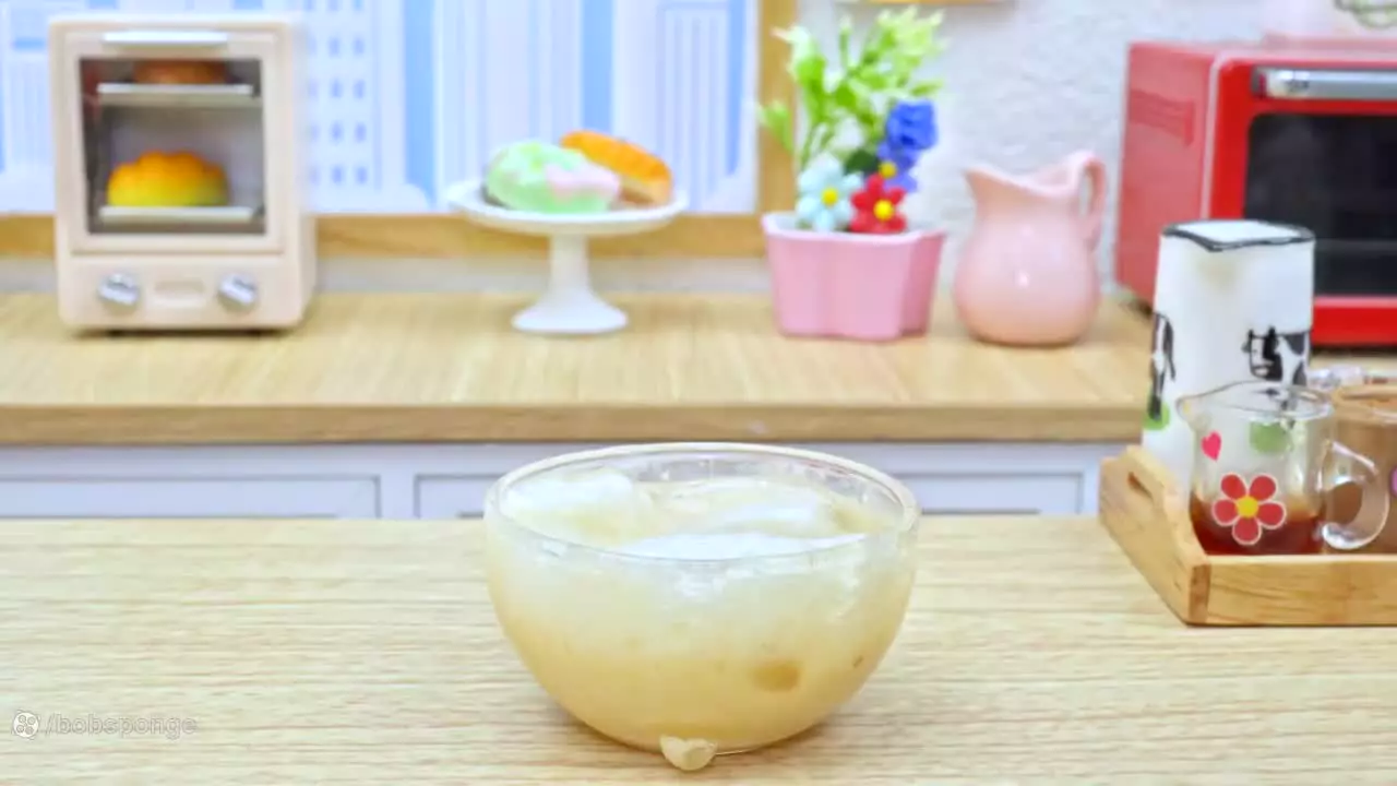 تزیین کیک مینیاتوری | مینی کیک فوندانت رنگین کمانی دو طبقه عالی و خوشمزه