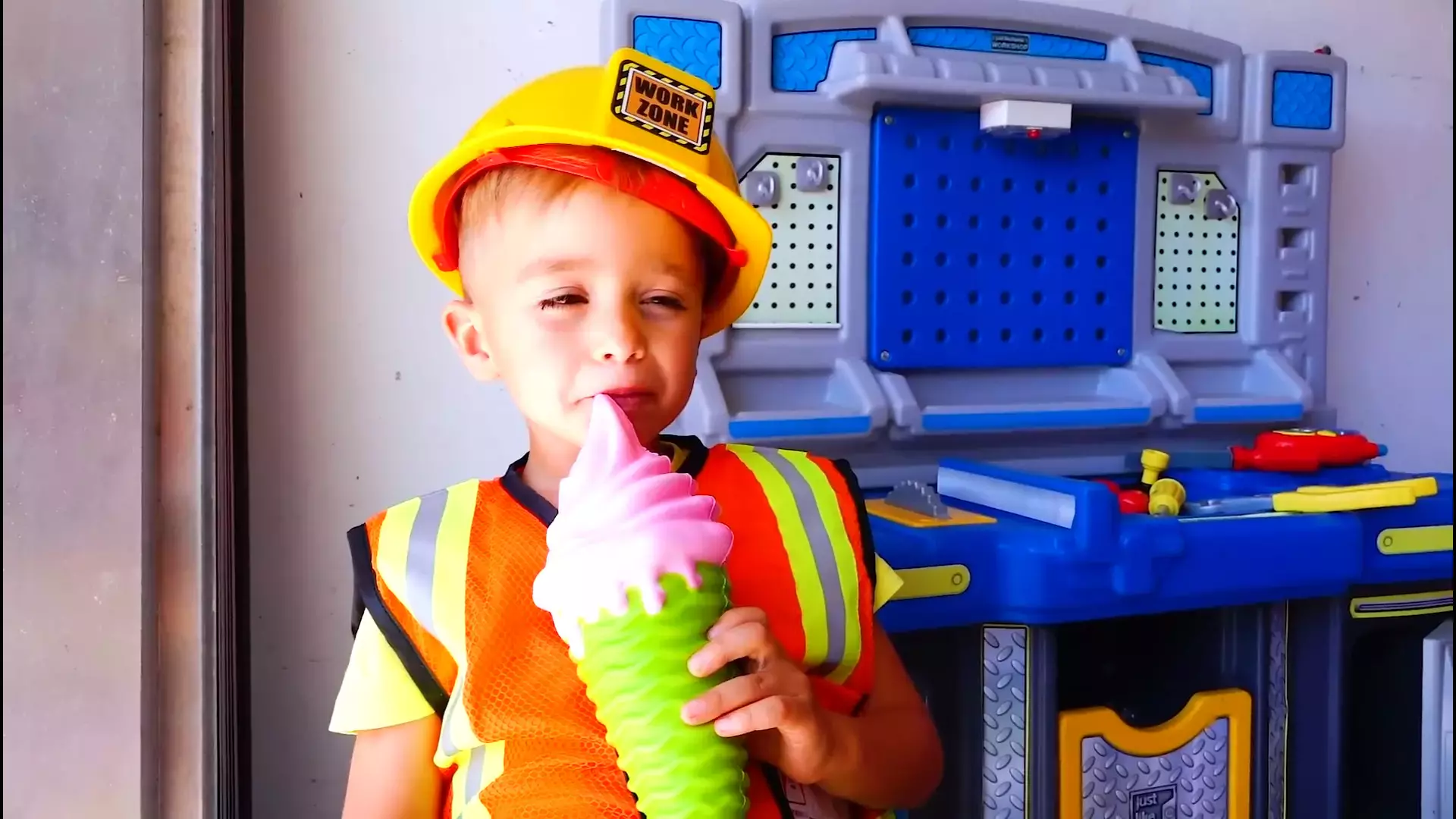 ولاد نیکی جدید | ولاد نیکیتا | برنامه کودک ولاد نیکی انگلیسی | کارتون آموزشی