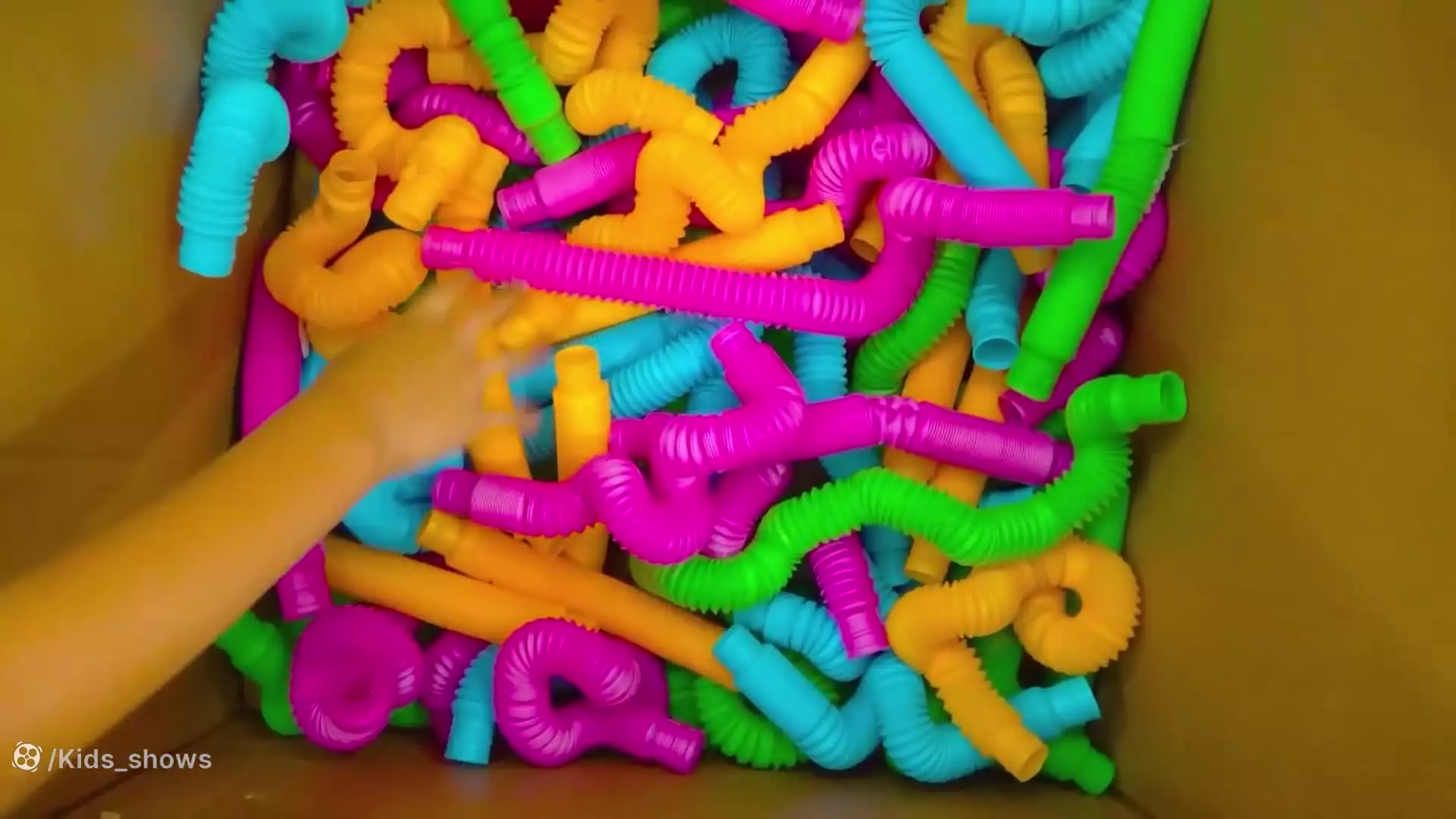 ولاد و نیکی - ولاد و نیکی طولانی - کارتون برنامه کودک ولاد و نیکی چالش چهار خونه