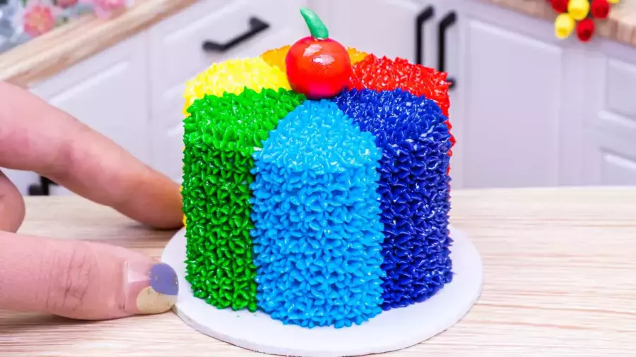 دستور پخت مینی کیک رنگین کمانی- کیک مینیاتوری آسان- کیک ریز شکلاتی