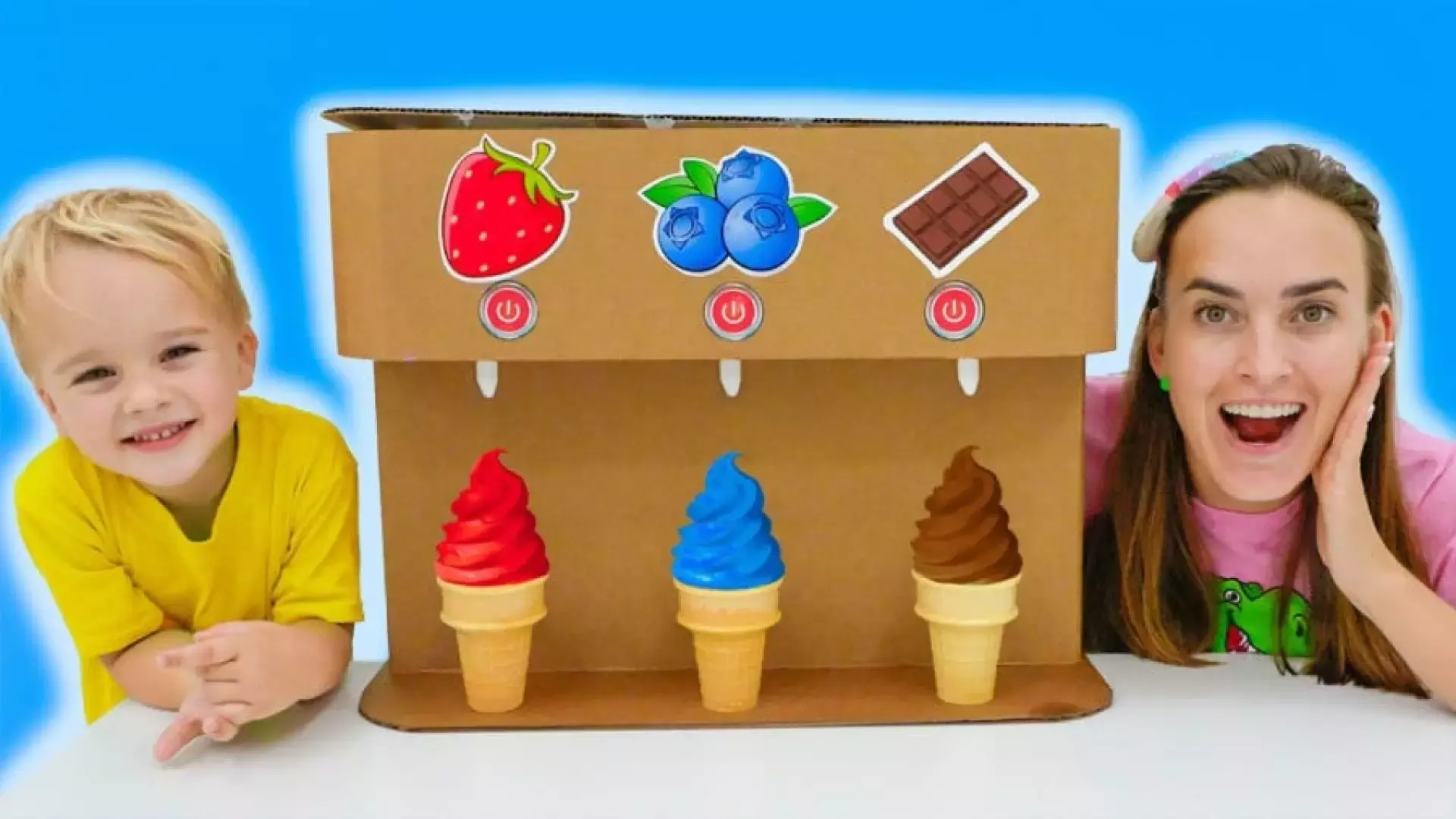 ولاد ؛ بازی ولاد و نیکی ؛ ولاد و نیکیتا ؛ کودک ولاد و نیکی ؛ کارتون ولادو نیکی