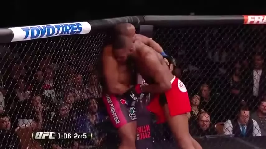 مبارزه جان جونز با دنیل کورمیر