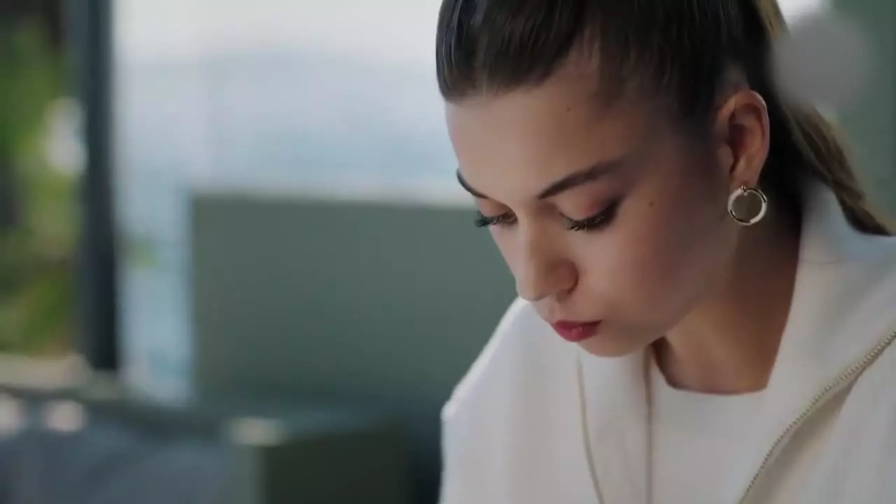 سریال چشم چران عمارت فصل۱قسمت۱۴ دوبله فارسی