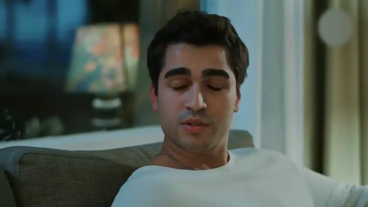 سریال چشم چران عمارت فصل۱قسمت۱۱