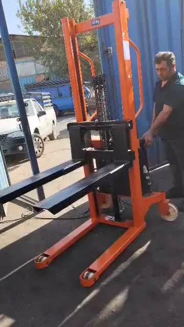 تولید بالابر و استاکر صنعتی