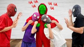 مردعنکبوتی نبرد و اسپایدرمن دوستی بچه ها قهرمان ها در دنیای واقعی مرد عنکبوتی