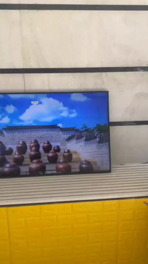 تلویزیون سامسونگ 50DU7000