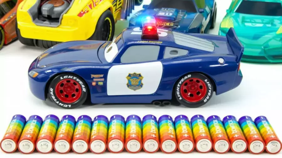 کارتون ماشین کودکانه | ماجراجویی در شهر رنگین‌کمان