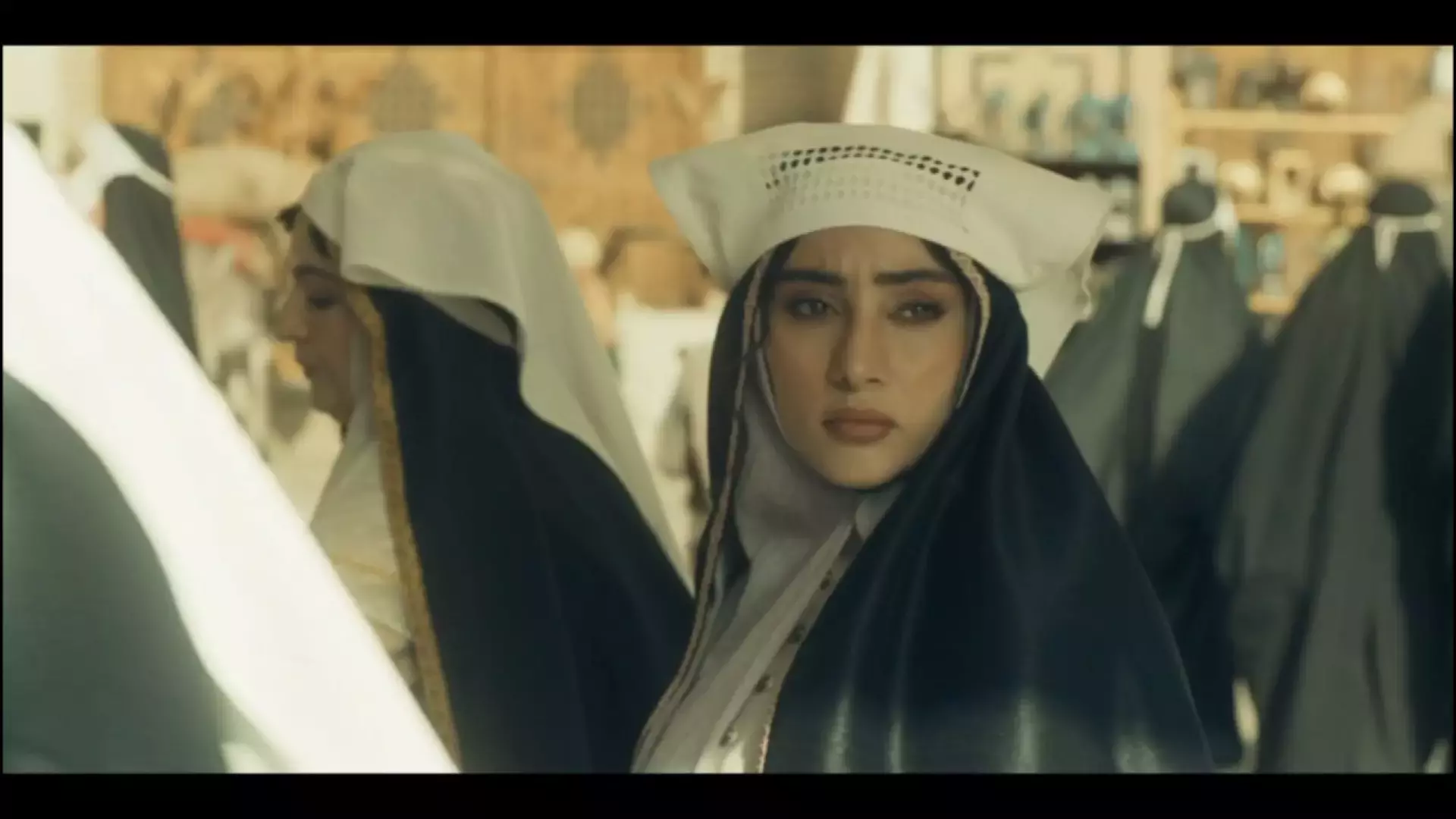 نقد و بررسی دیدنی از سریال بامداد خمار | استقبال منتقدان و مخاطبان از بامداد خمار