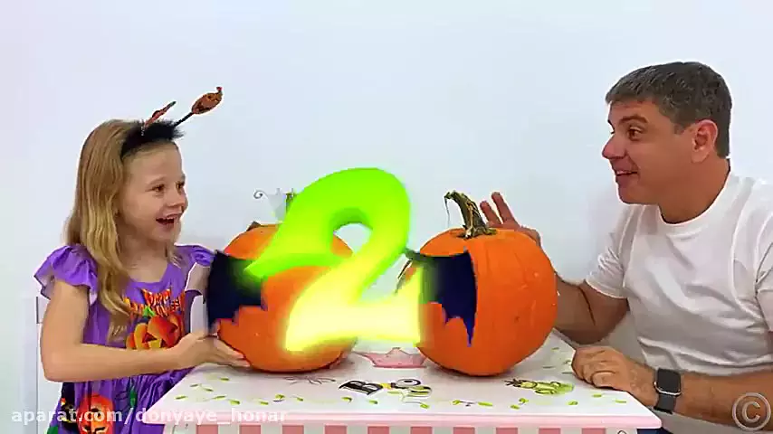 برنامه کودک جدید ناستیا و بابایی | ناستیا و خرید اسباب بازی هالوین! ️