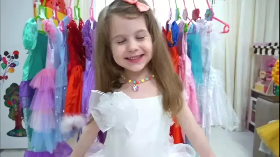 کارتون کودک طولانی جدید آیواشو با داستان خنده‌دار ایوا و مامان