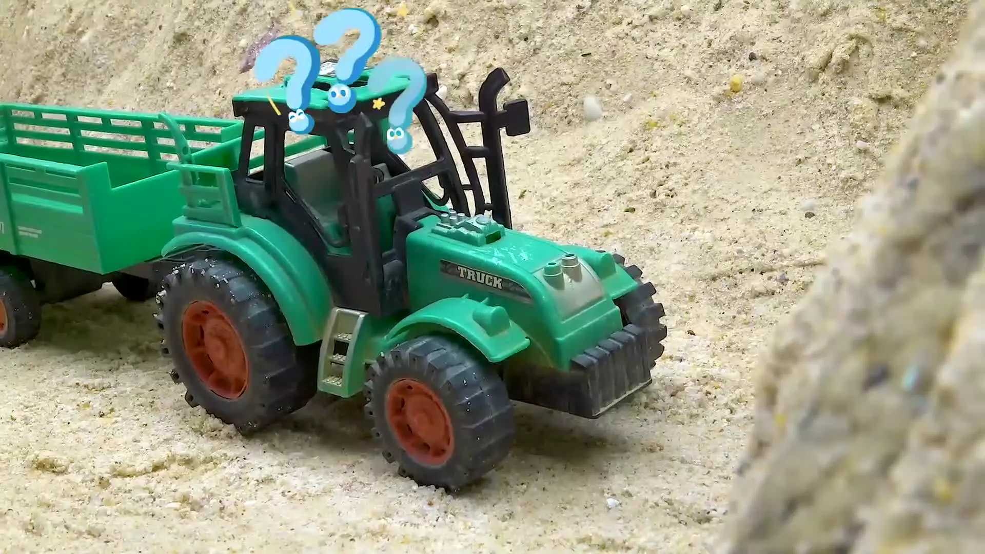 تیم نجات جرثقیل و تراکتور | فیلم ماشین اسباب بازی برای بچه ها | دنیای ماشین ها