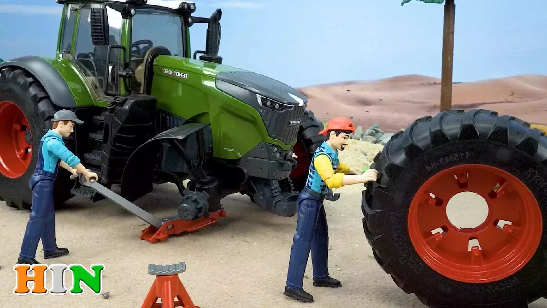 تراکتور اسباب بازی:  ماشین مسابقه:  ماشین بازی: اسباب بازی