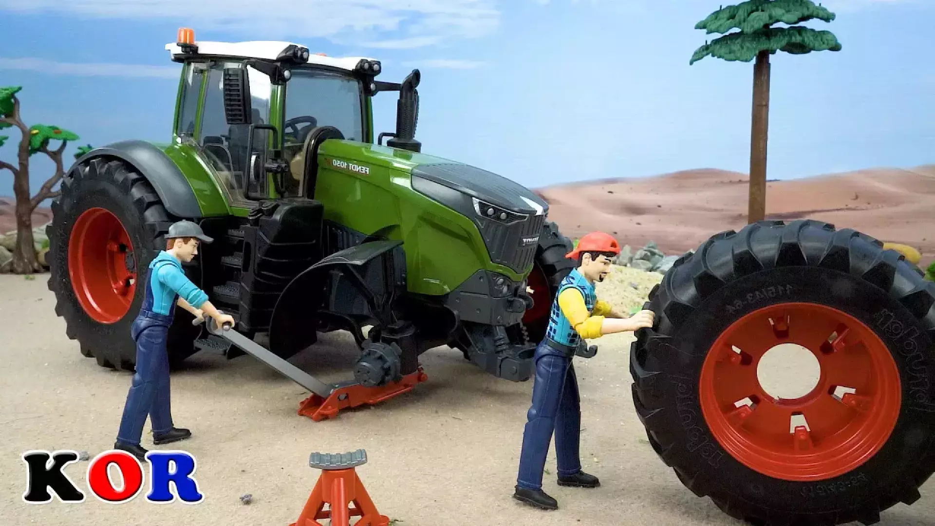 داستان خنده دار خرابی تراکتور ؛ ماشین اسباب بازی ؛ بازی های کودکانه