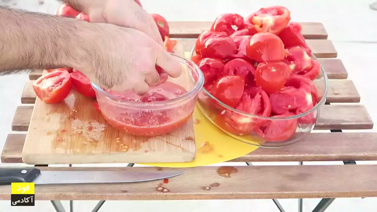 غذا برای شام یک غذای ساده سریع و خوشمزه با سس های خوشمزه - تهیه گوجه فرنگی خشک