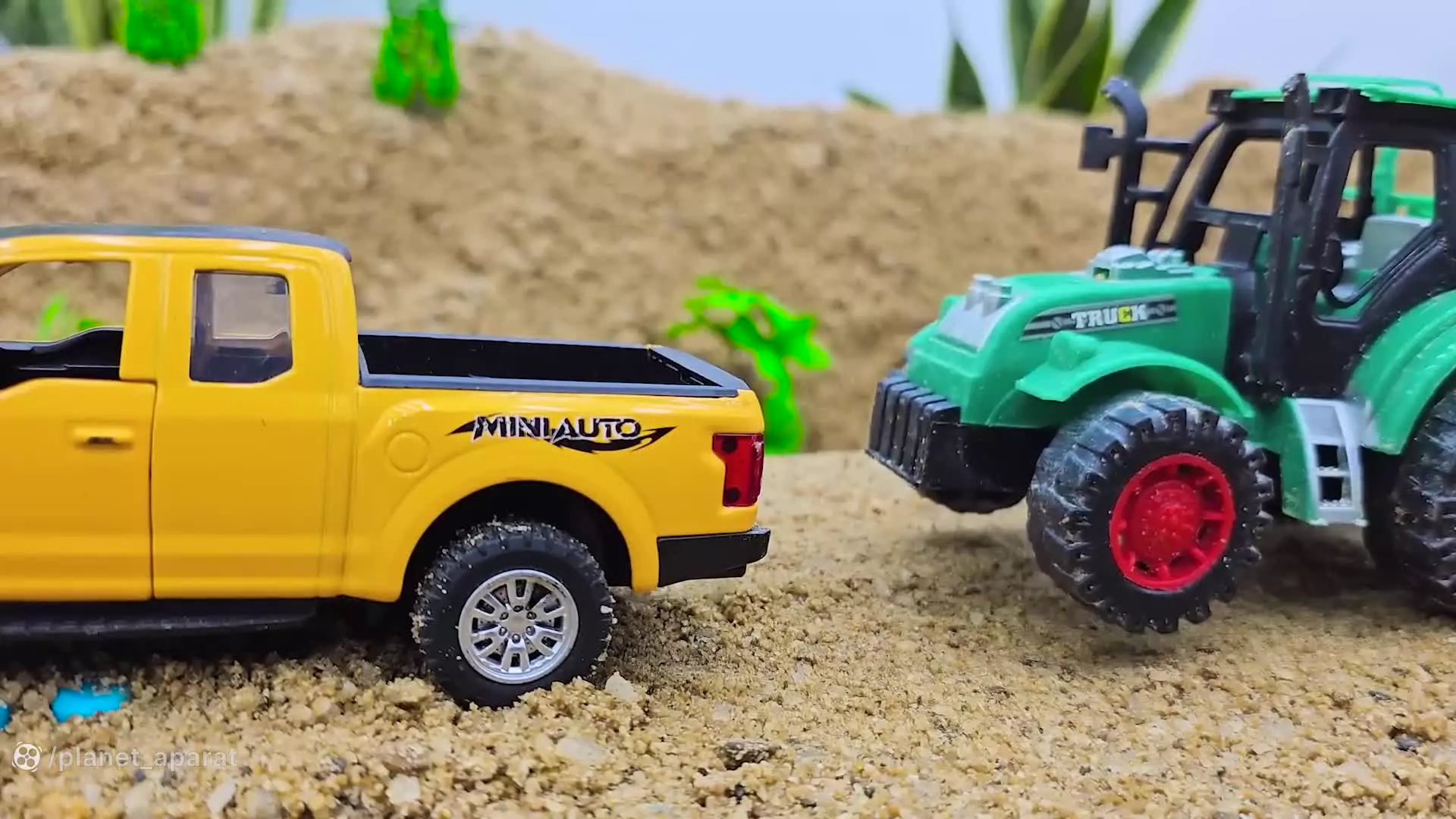 ماشین بازی کودکانه-اسباب بازی ماشین ها ، اسباب بازی ماشین تراکتور، سرگرمی کارتون