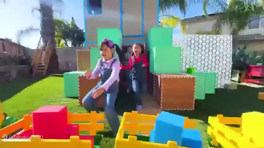 ماشین سواری کودکانه تراکتور بزرگ اسباب بازی - بازی دزد و پلیس کودکانه