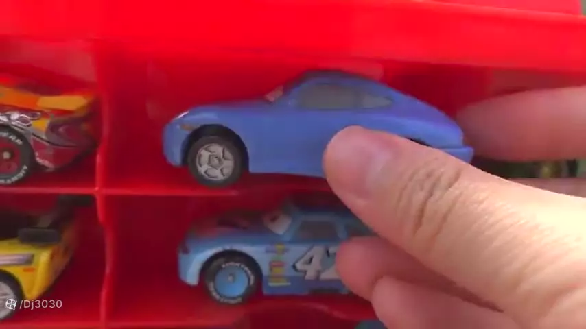 ماشین بازی رنگی - کلیپ ماشین بازی - ماشین اسباب بازی مک کویین