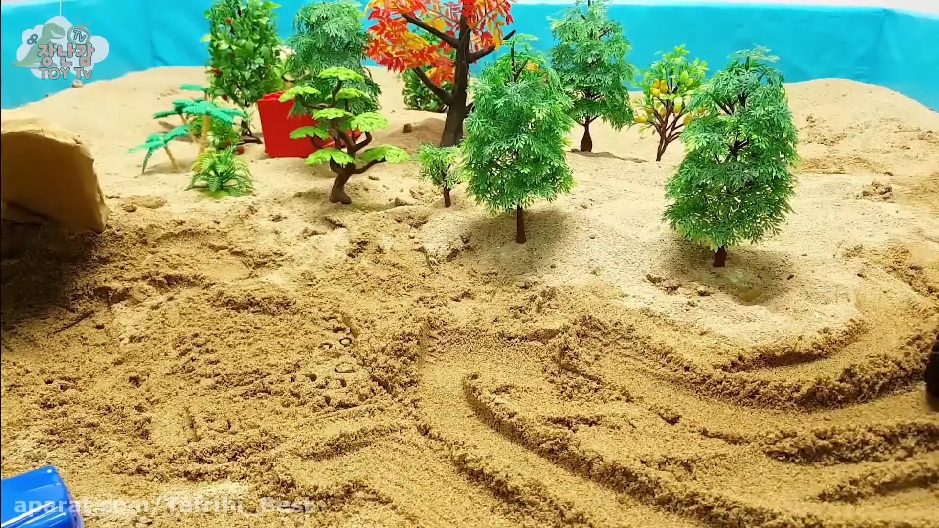 ماشین های اسباب بازی مک کوئین /غار جادوگر/اسباب بازی جدید