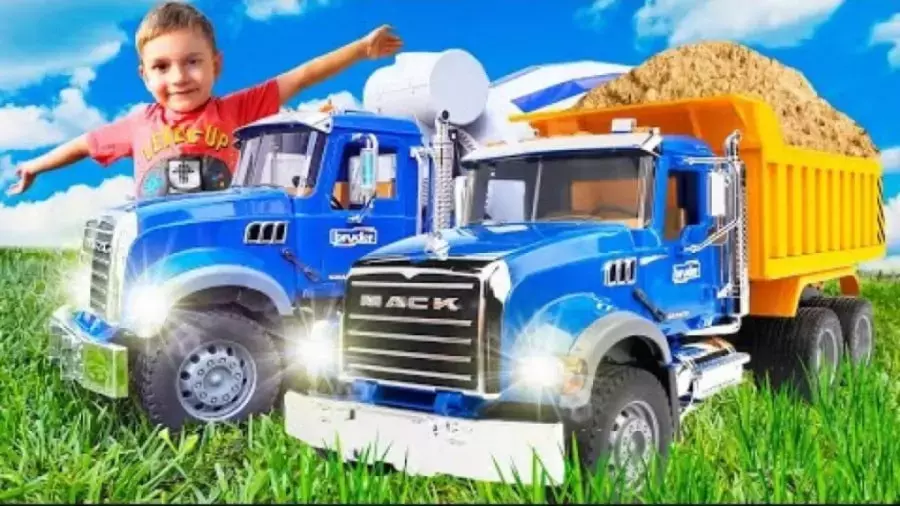 ماشین بازی پسرانه ، ماشین اسباب بازی ، ماشین مک کویین ، ماشین بازی