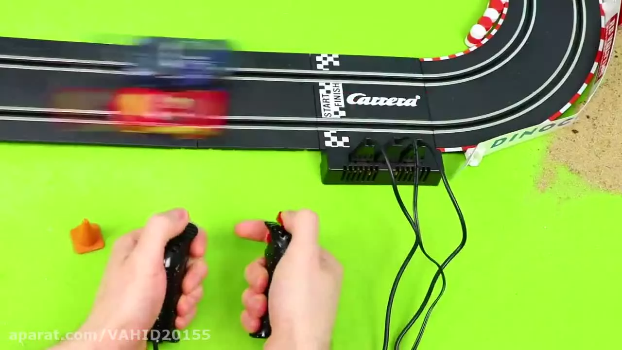 بازی با ماشین اسباب بازی مک کویین - اسباب بازی کودک و نوجوان