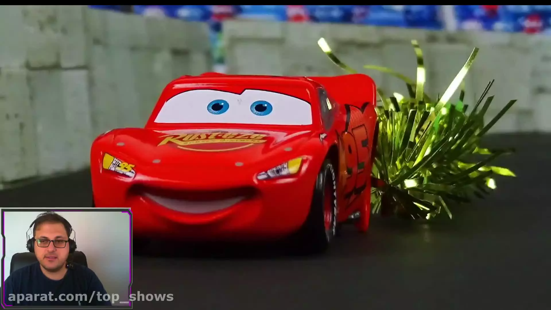 مسابقه ماشین مک کویین - ماشین بازی - ماشین اسباب بازی - مک کویین و حادثه مسابقه