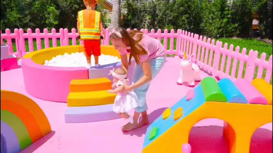 ولاد و نیکی / برنامه کودک جذاب ولاد و نیکیتا