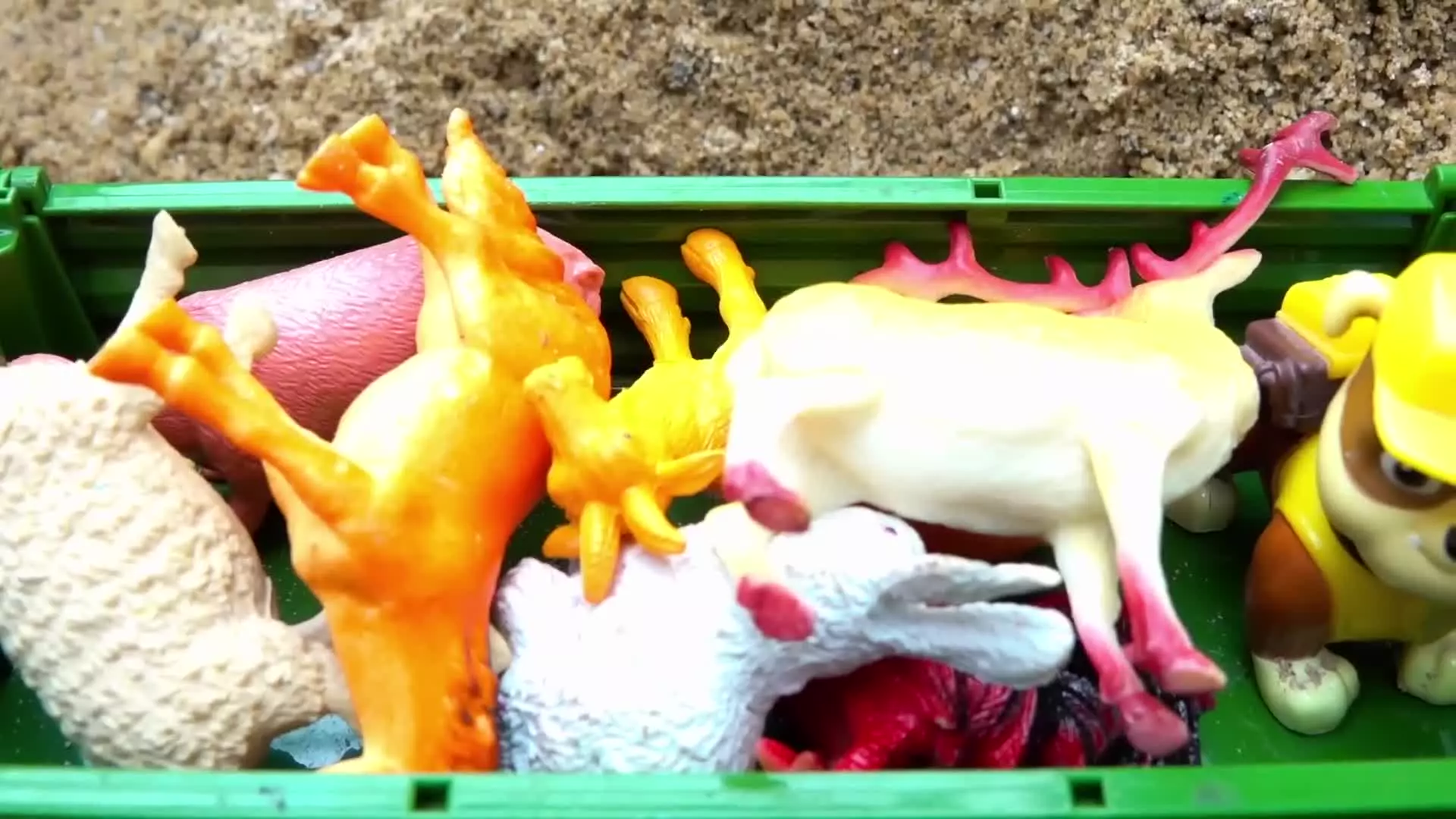 ماشین بازی کودکانه - اسباب بازی کودکانه - ماشین اسباب بازی مک کویین و نبرد هیولا