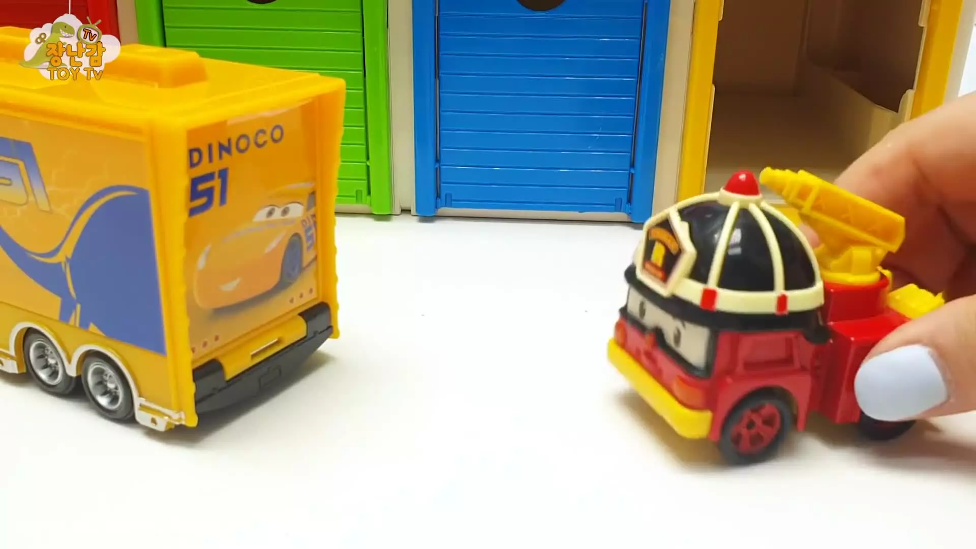 ماشین های اسباب بازی / مک کوئین / جادوی اسباب بازی ها