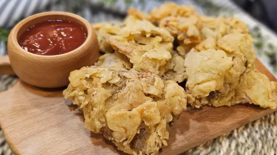 کلیپ آموزش طرز تهیه تخم مرغ ترد سوخاری غذای ارزان و خوشمزه