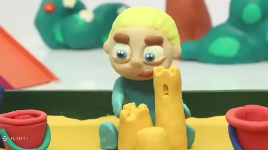 شن بازی کودکانه با قالب‌های حیوانات – تفریح آموزشی