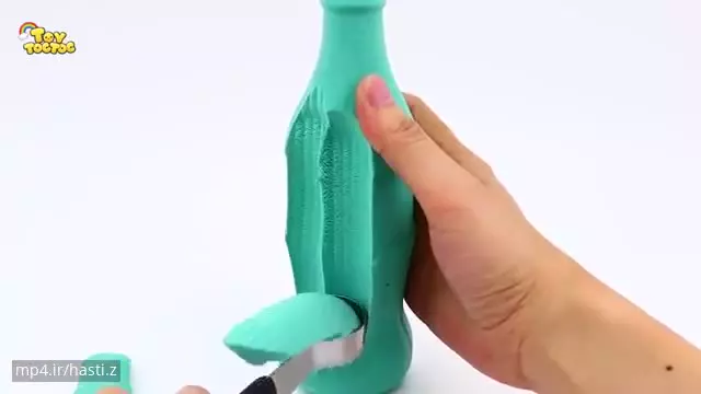 کارتون شن‌بازی کودک با قالب میوه‌ها – تفریح سالم