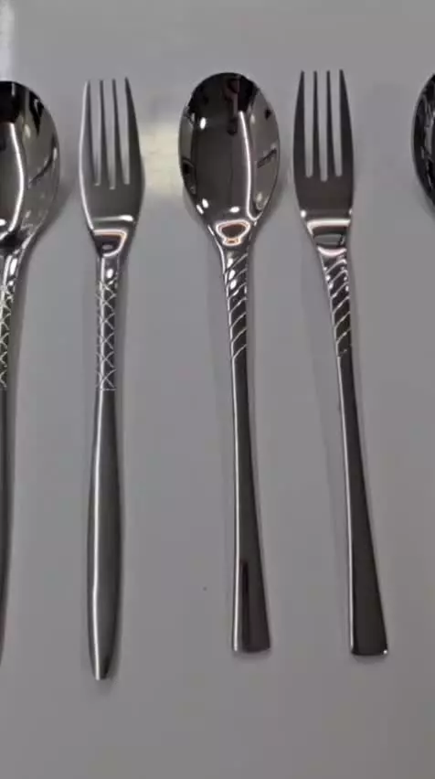 قاشق و چنگال های یونیک