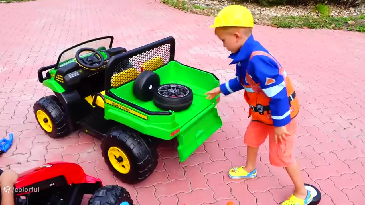 ولاد و نیکی-نیکی چالش ماشین سواری -کارتون ولاد ونیکی جدید-برنامه کودک ولادو نیکی