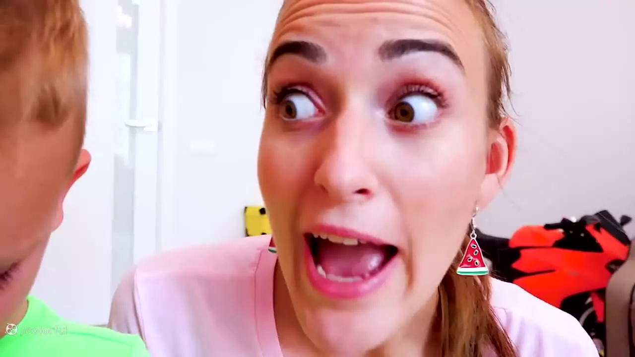 ولاد و نیکی طولانی-چالش چرخ خیاطی-کارتون ولاد ونیکی جدید-برنامه کودک ولادو نیکی