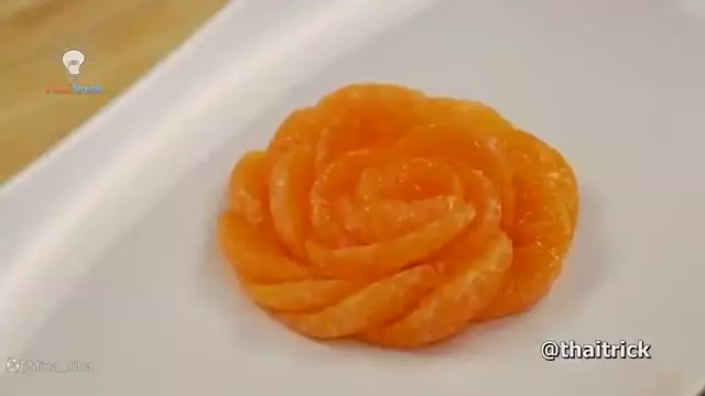 آموزش سفره و میوه آرایی شیک و جدید برای سفره شب یلدا