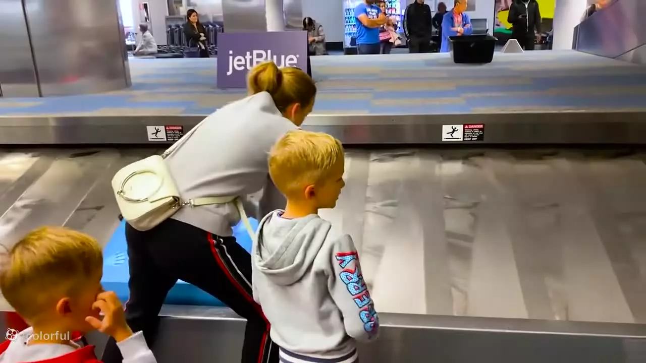 ولاد و نیکی طولانی-چالش چمدان-کارتون ولاد ونیکی جدید-برنامه کودک ولاد