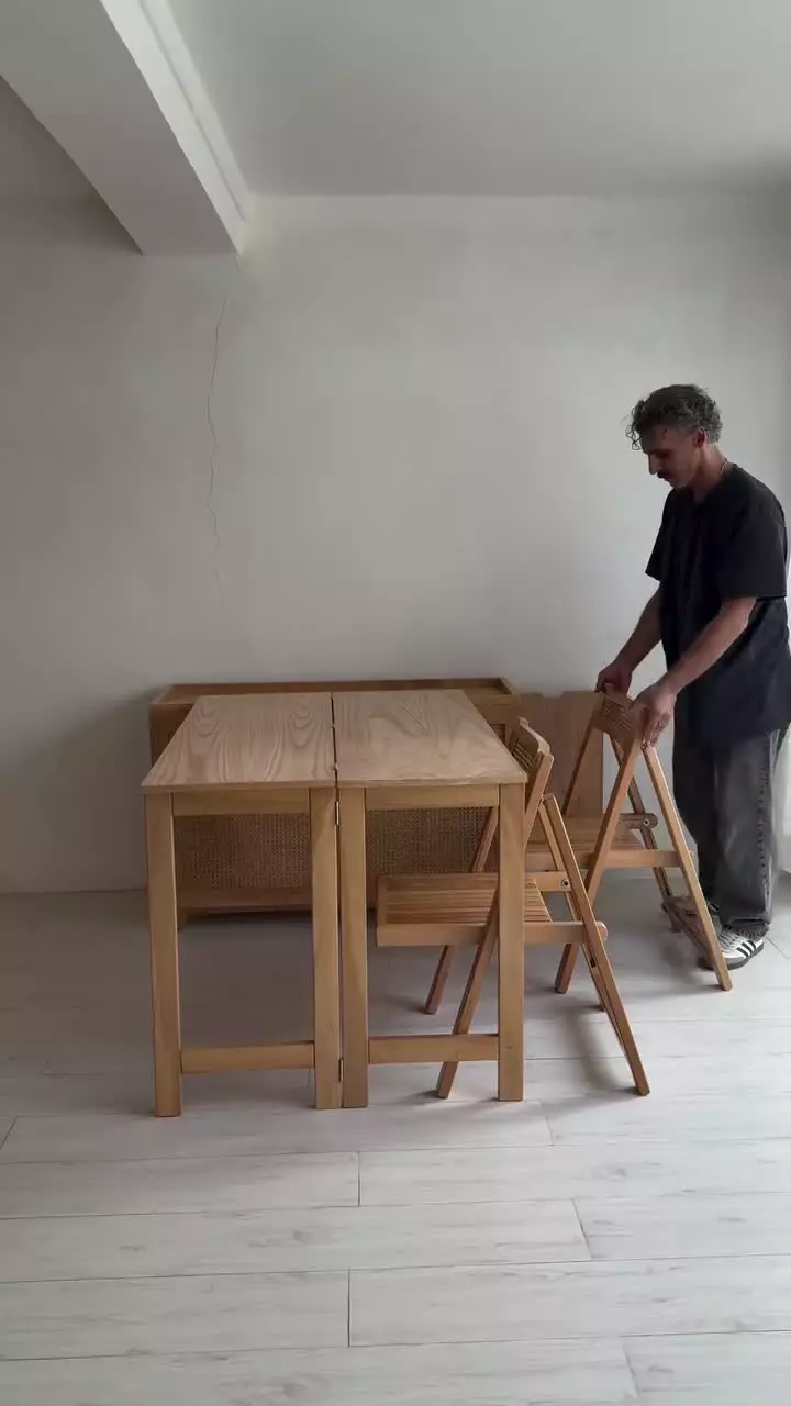 میز ناهارخوری تاشو