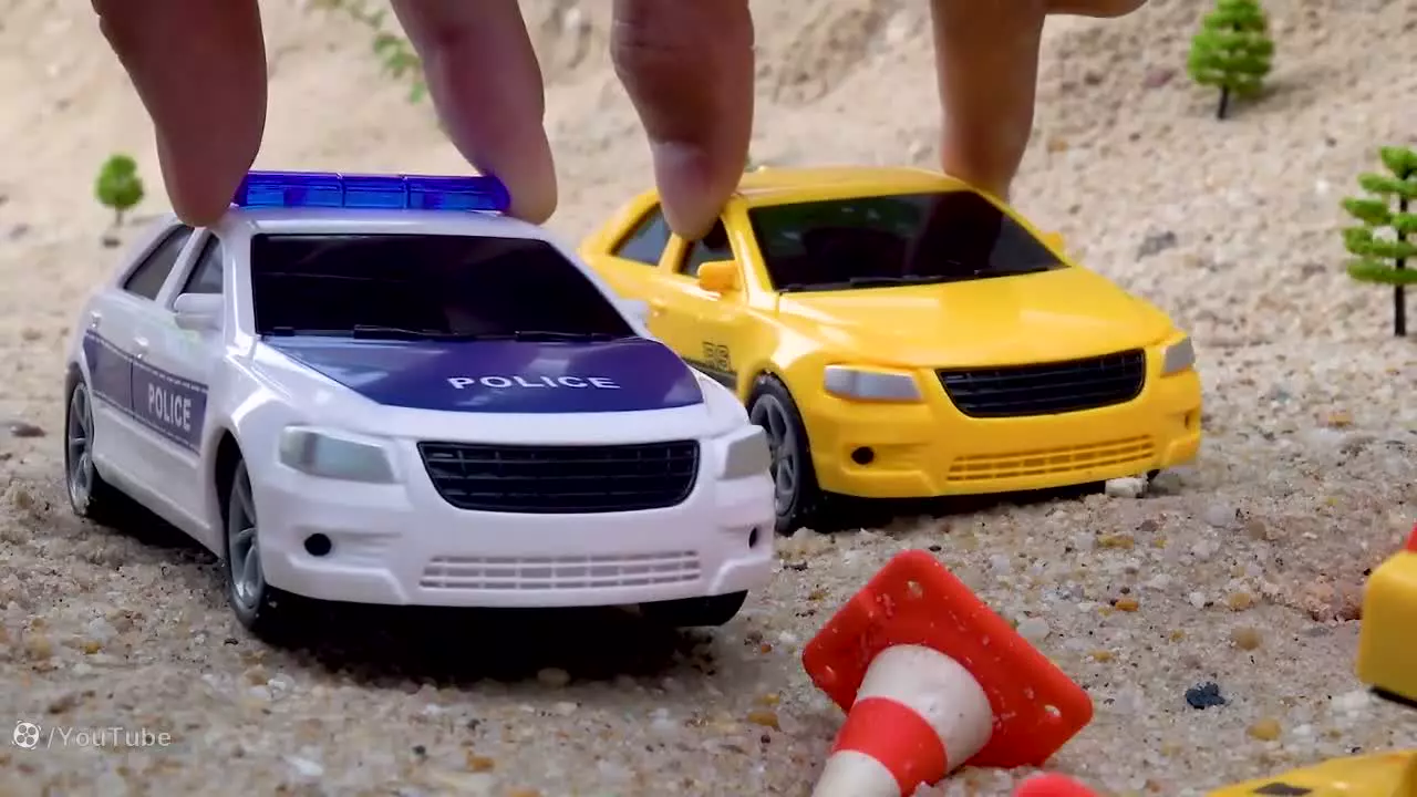 ماشین پلیس کودکانه :: برنامه کودک ماشین بازی :: اسباب بازی کودکانه