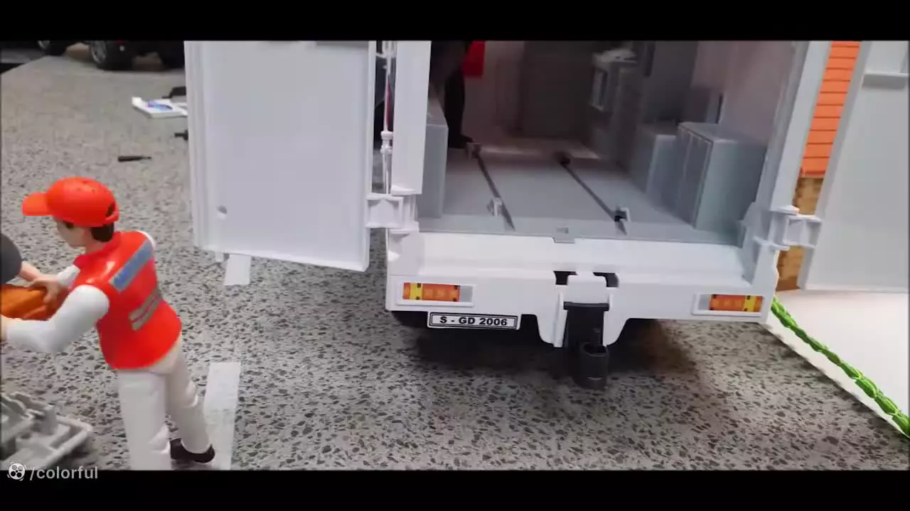 برنامه کودک ماشین بازی ؛ ماشین پلیس ؛ کارتون ماشین پلیس ؛ کامیون ؛ تویوتا