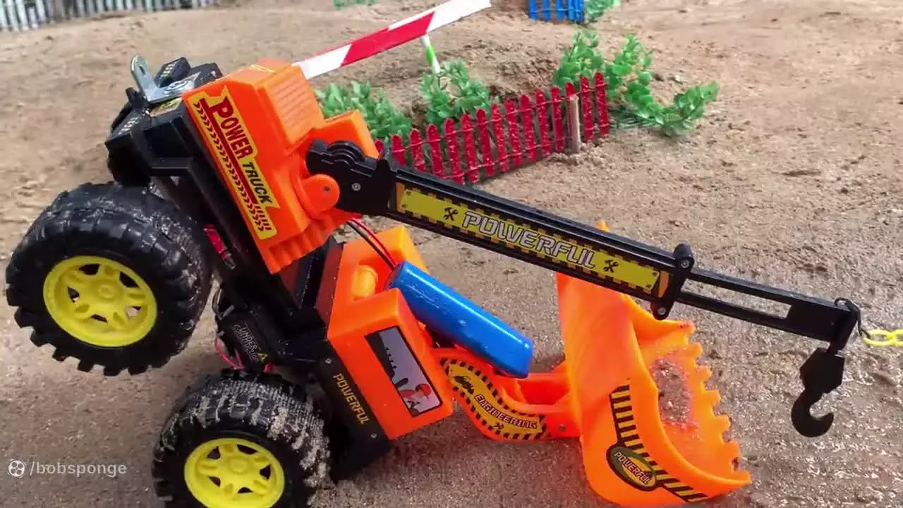 برنامه کودک ماشین بازی ؛ ماشین پلیس ؛ کارتون ماشین پلیس ؛ کامیون ؛ تویوتا