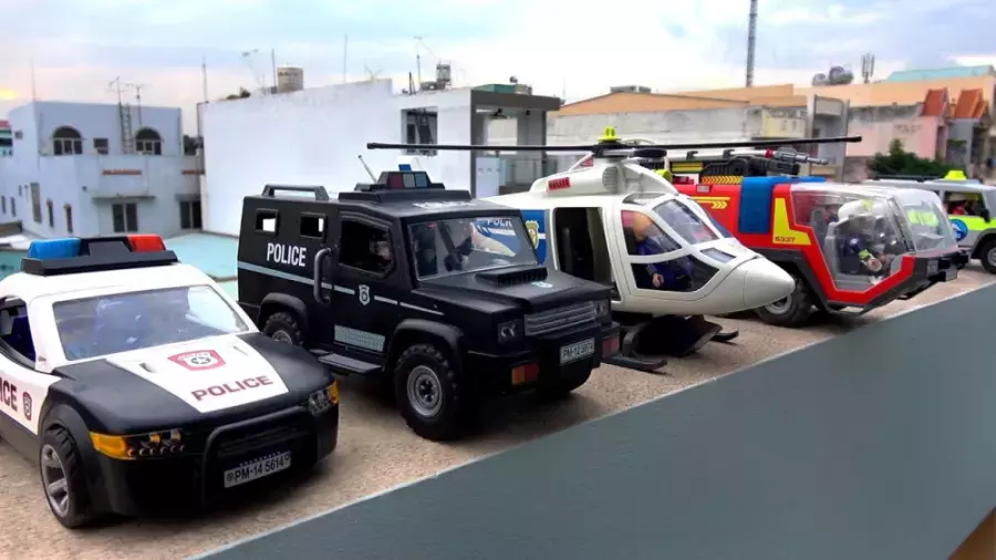 برنامه کودک ماشین بازی -  ماشین پلیس، آتش نشانی، هلیکوپتر، ماشین نجات کوهستان