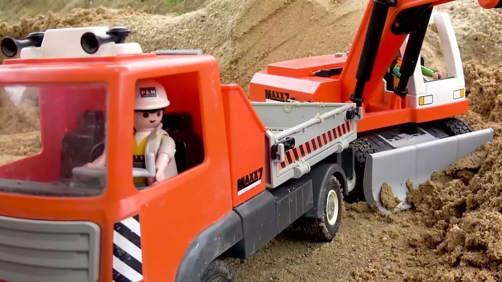 ماشین بازی کودکانه ، برنامه کودک ، داستان تیم نجات و ماشین پلیس