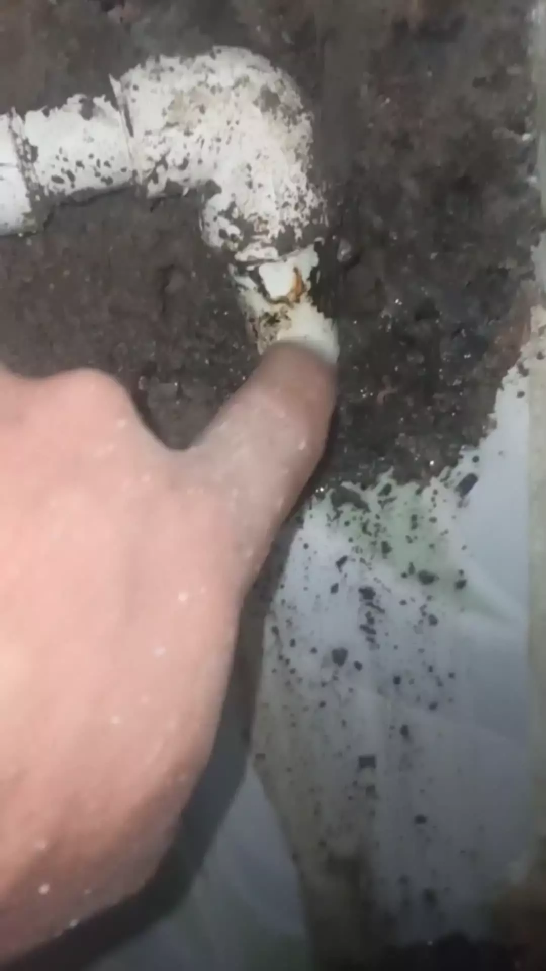 نشت یابی تبریز09148882071نشتیابی تبریز09335792337تشخیص ترکیدگی لوله آب وفاضلاب