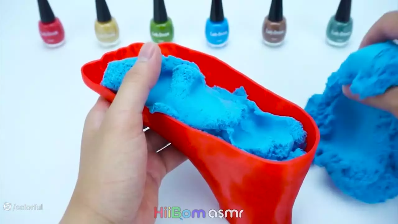 آموزش ساخت اسلایم ؛ اسلایم بازی به شکل پا ؛ مخلوط اسلایم کالرفول؛ اسلایم اسمر