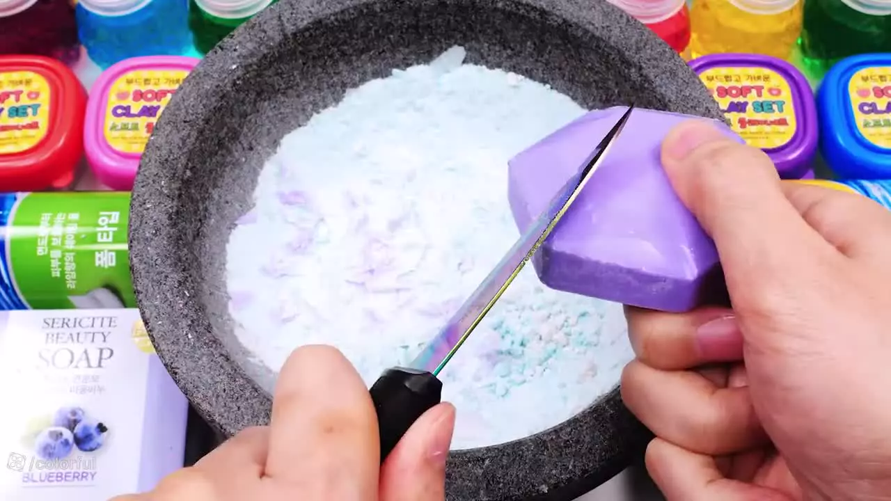 اسلایم بازی ، آموزش ساخت اسلایم ، اسلایم رنگی رنگی ، بازی با اسلایم