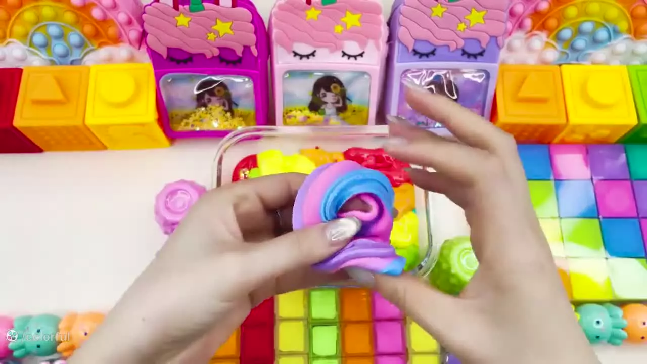 آموزش ساخت اسلایم ؛ اسلایم بازی جدید ؛ مخلوط کردن اسلایم قلب رنگی و کوکوملون