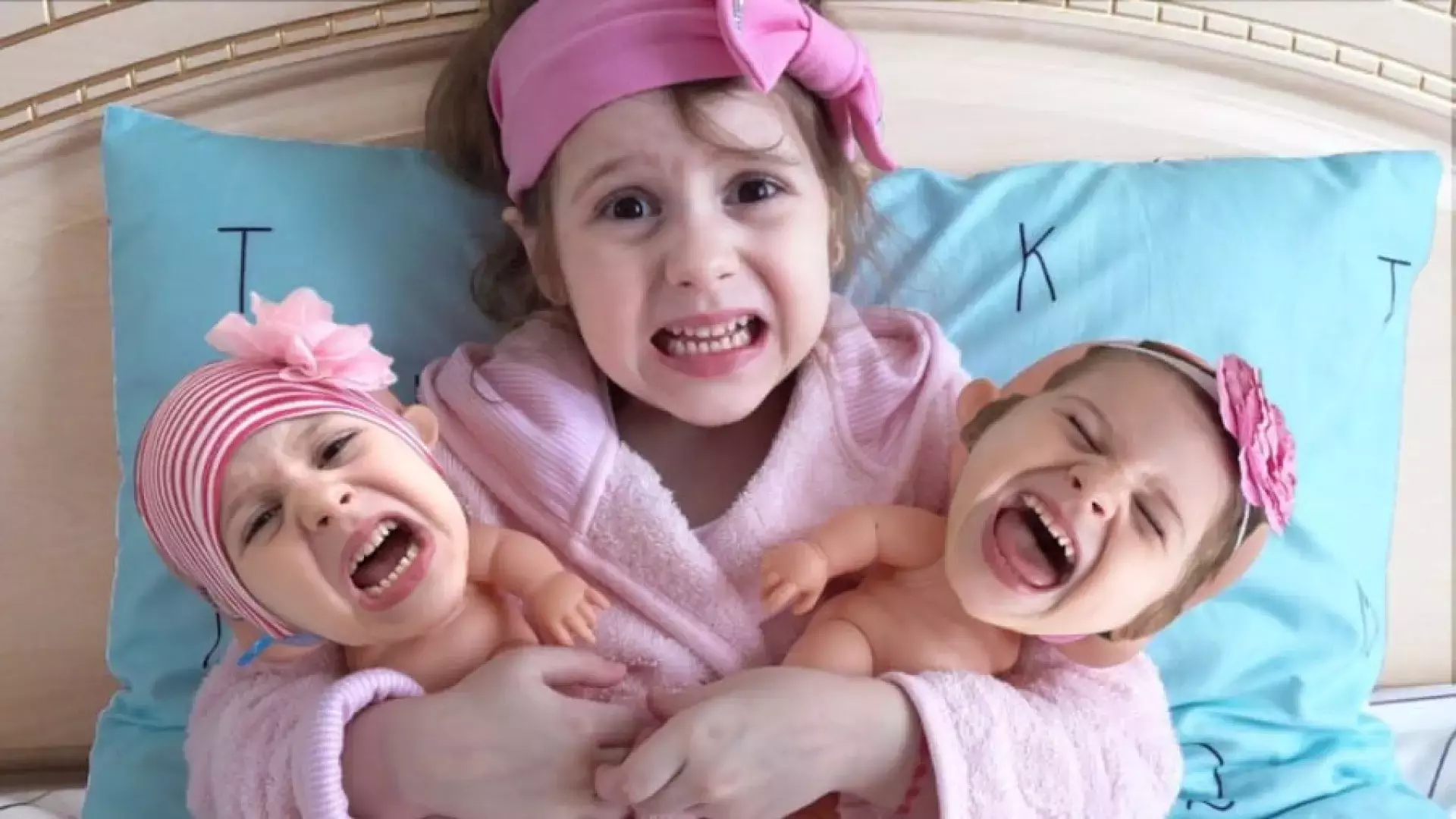 برنامه کودک ایواشو | داستان بامزه ایوا و مامان چالش نی نی ها